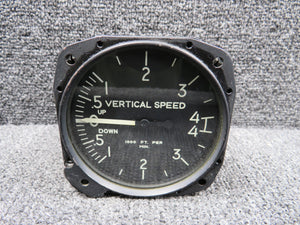 340-36-1210 MacLeod Instrument Rate of Climb Indicator (0-4000FPM)
