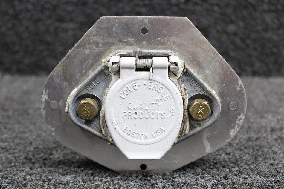 62226-000, 62227-000, 89097-003 Piper PA28R-201 Cole Hersee External Power Plug