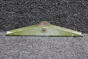 62746-000 Piper PA28R-201 Aileron Control Bracket and Pulley Assembly