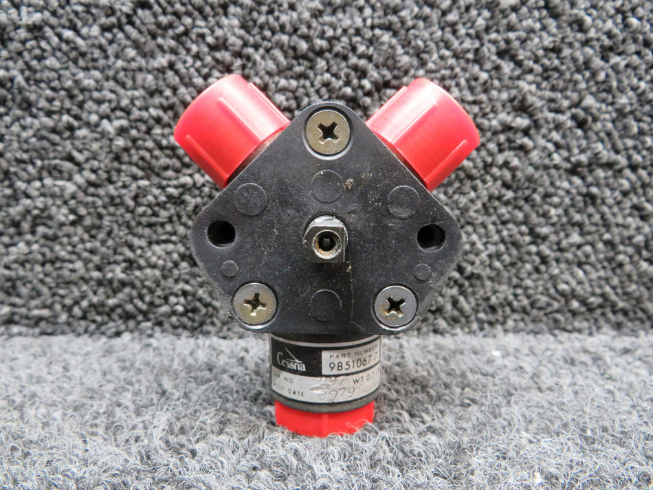 9851067-7 Cessna Fuel Selector Valve