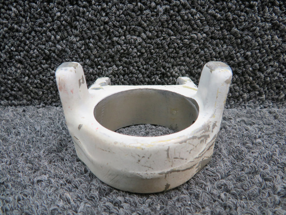 0543007-2 (Cast: 0543007-497A) Cessna 152 Nose Gear Fitting