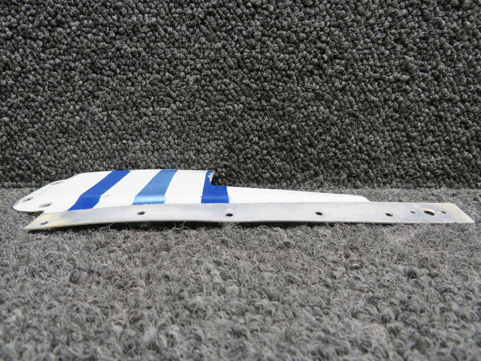 0712303-2 Cessna 182A Guide Stabilizer Seal RH (Striped)