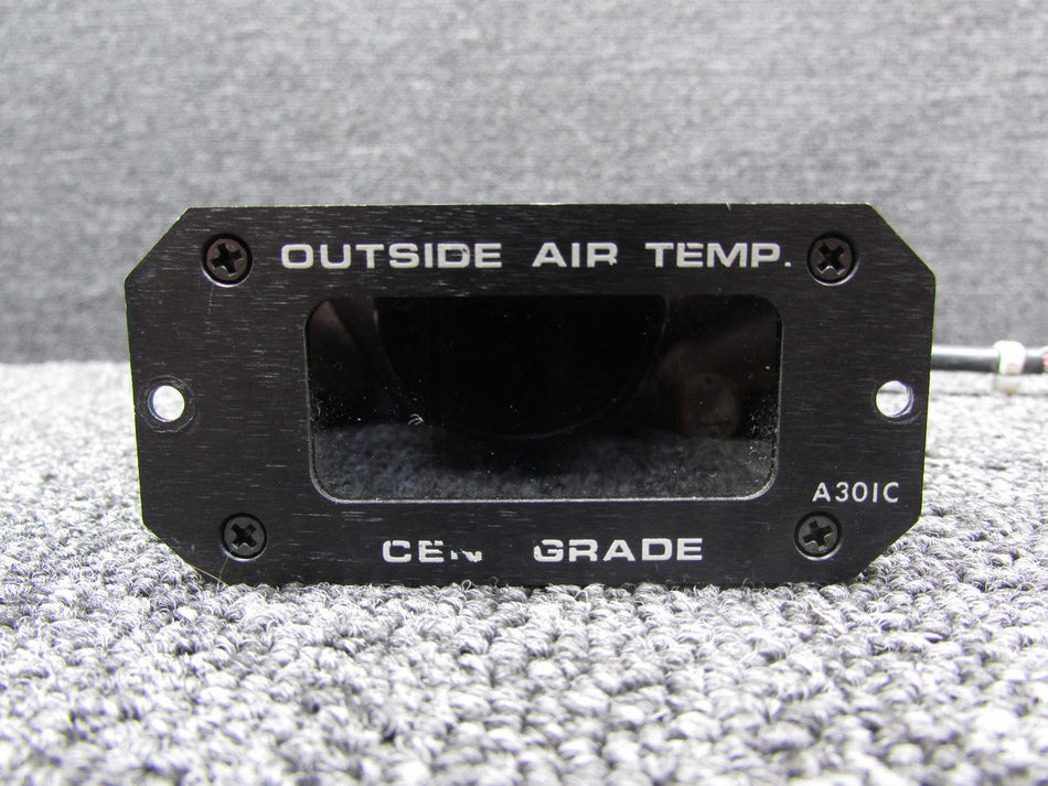 A301C Davtron 301 Outside Air Temperature Indicator