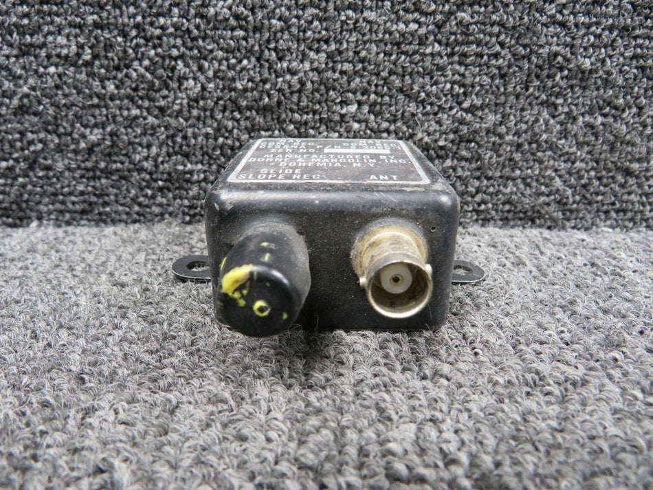 S-2086-1 Dorne and Margolin Antenna Coupler (Glide Slope Capped)