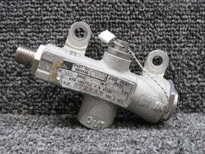 41390-4 (Alt: 9914146-3) Sterer Engineering Hydraulic Shuttle Valve