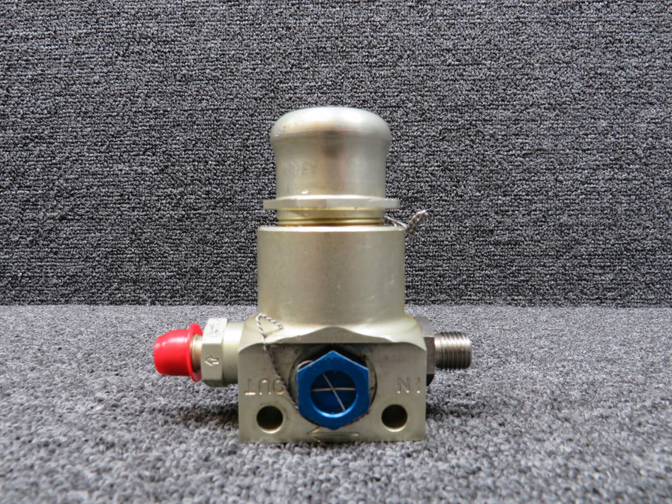 9914077-3 (Alt: 573770-04) Cessna Hydraulic Filter Housing