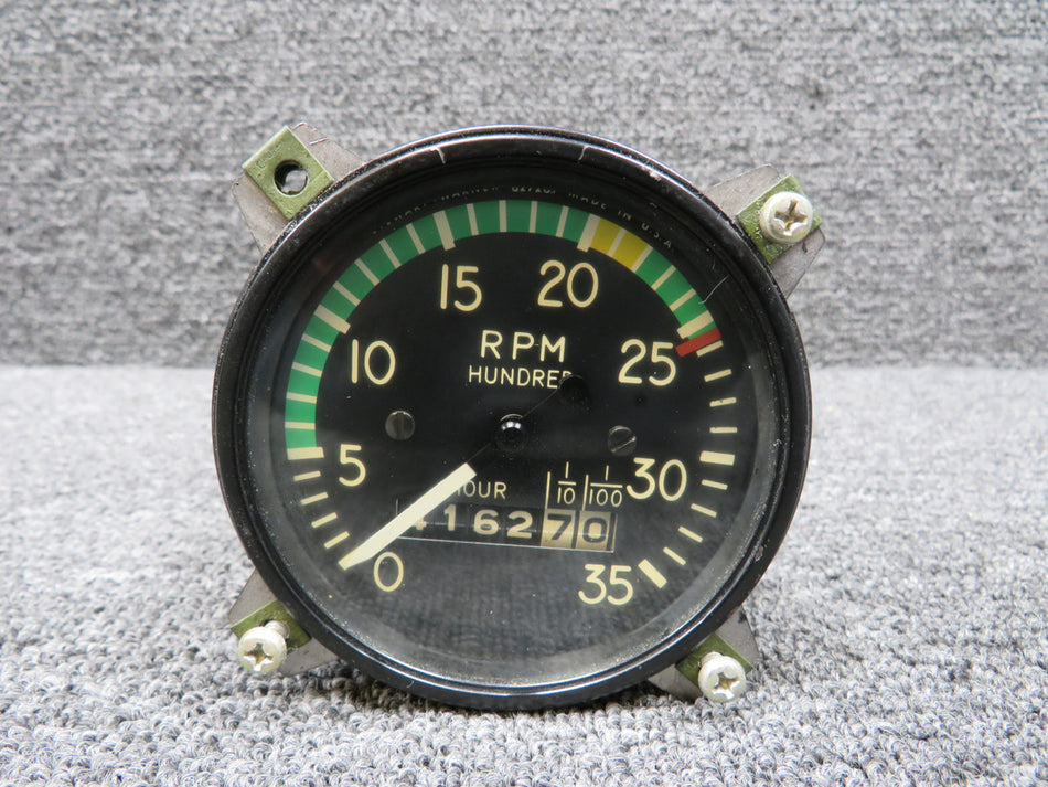 827261 Stewart-Warner Recording Tachometer Indicator (Hours: 4162.70)