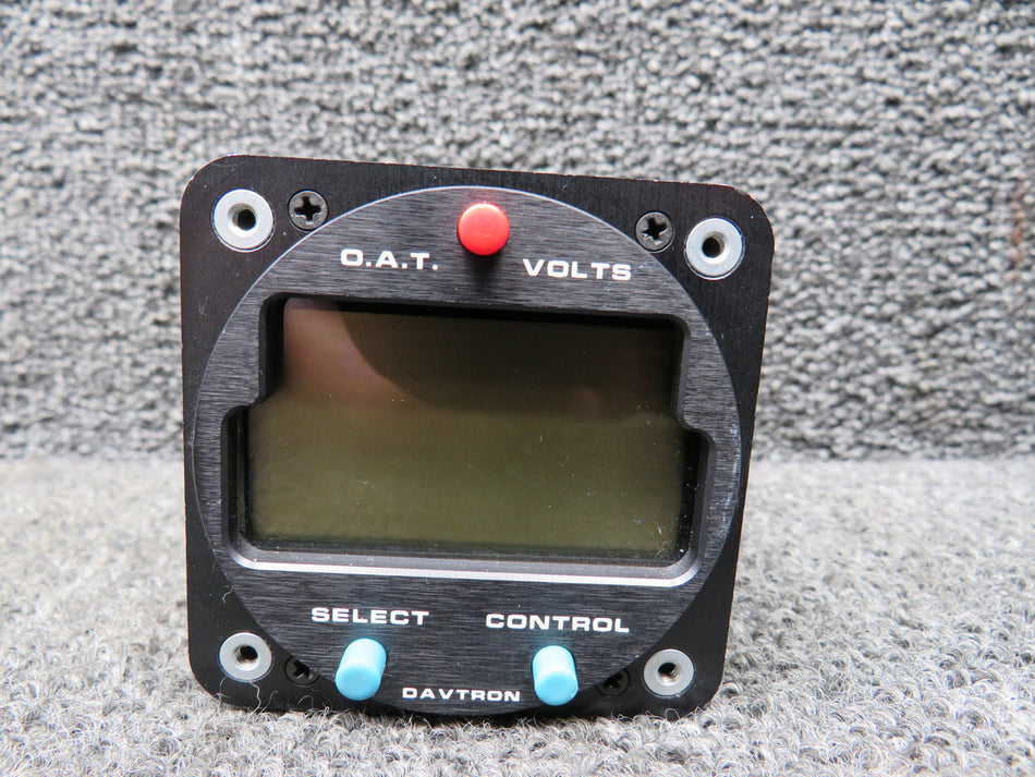 803 Davtron Outside Air Temperature Indicator with Probe (28V)