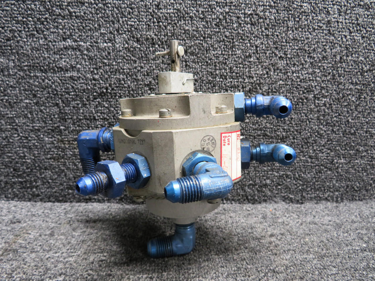 H and E Aircraft HE825-1 H and E Fuel Selector Valve (Minus Knob and Shaft) (Grey)
