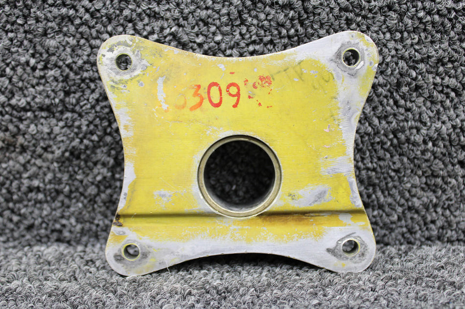 Piper Aircraft Parts 40309-000 (Cast: 40308) Piper PA31-350 Main Gear Side Brace Fitting Forward