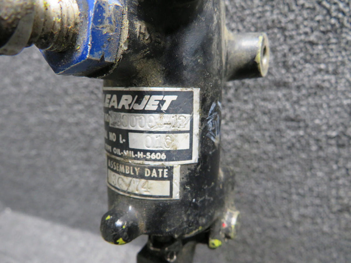 Learjet 2380009-12 Learjet Parking Brake Valve Assembly