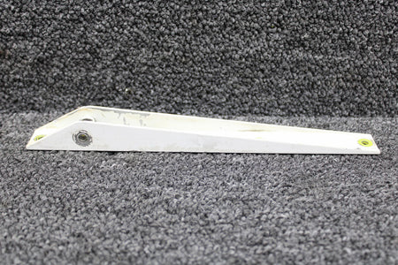 Piper Aircraft Parts 43711-000 Piper PA31-350 Main Gear Door Bracket Inboard