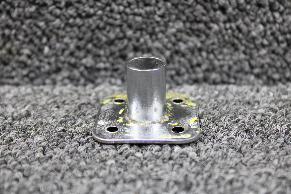 Piper Aircraft Parts 44504-000 Piper PA31-350 Cargo Door Latch Pin Guide Aft