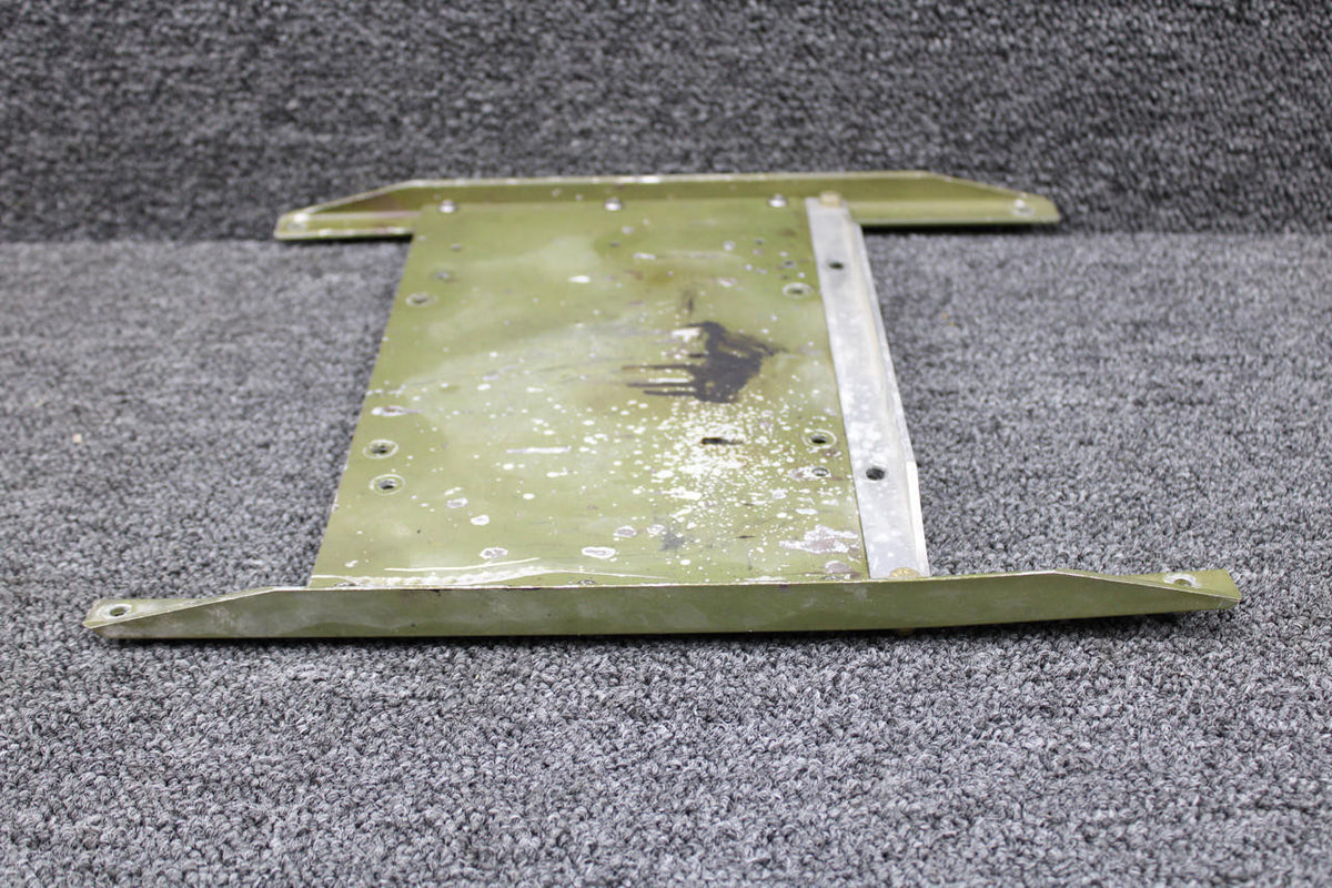 Piper Aircraft Parts 71945-002 Piper PA31-350 Radar Equipment Mounting Bracket Assembly
