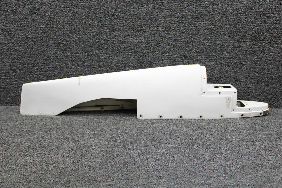 Piper Aircraft Parts 44587-023 Piper PA31-350 Wing Tip Assembly RH (Modified)