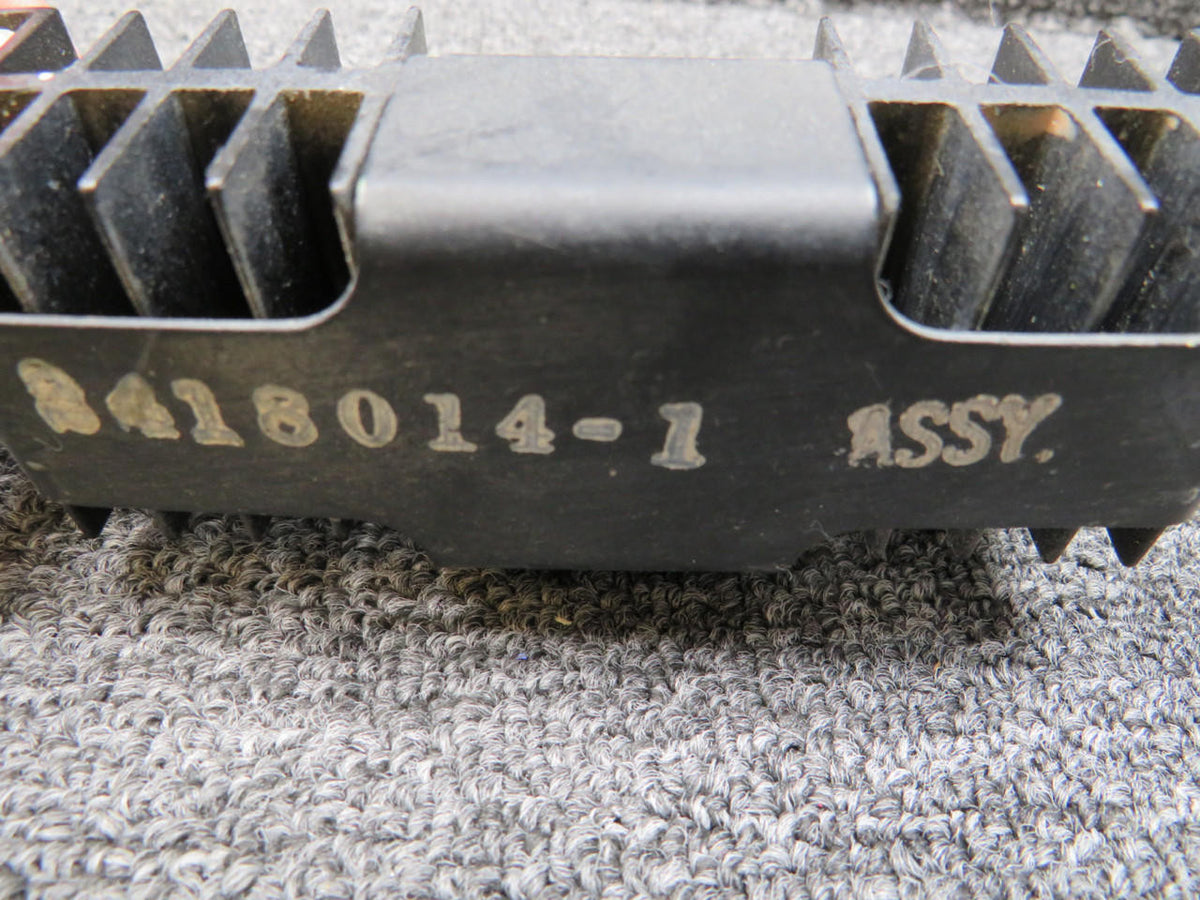 Learjet 2418014-4 Learjet Transistor Heat Sink Assembly
