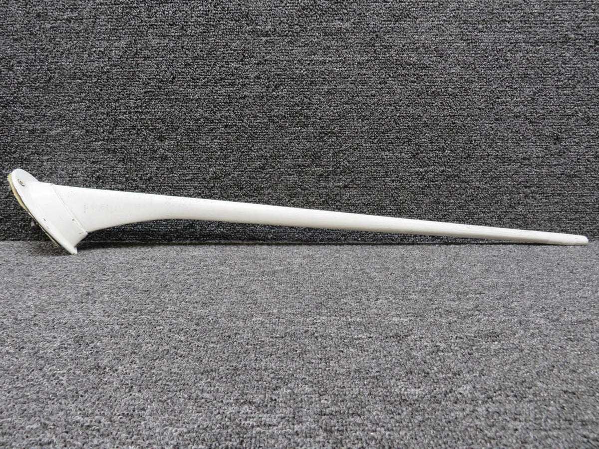 Cessna Aircraft Parts C598501-0102 (Use: C598501-0104) Cessna VHF Antenna (Corroded, Cracked) (Core)