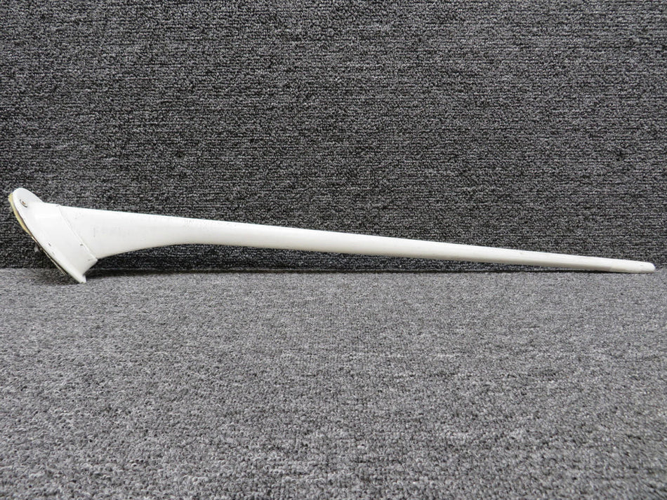 Cessna Aircraft Parts C598501-0102 (Use: C598501-0104) Cessna VHF Antenna (Corroded, Cracked) (Core)