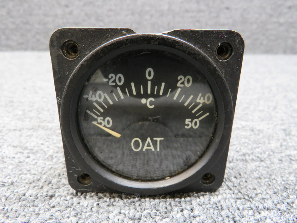 Edison 33204 Edison Outside Air Temperature Indicator (12-12V) (Cracked Mount)