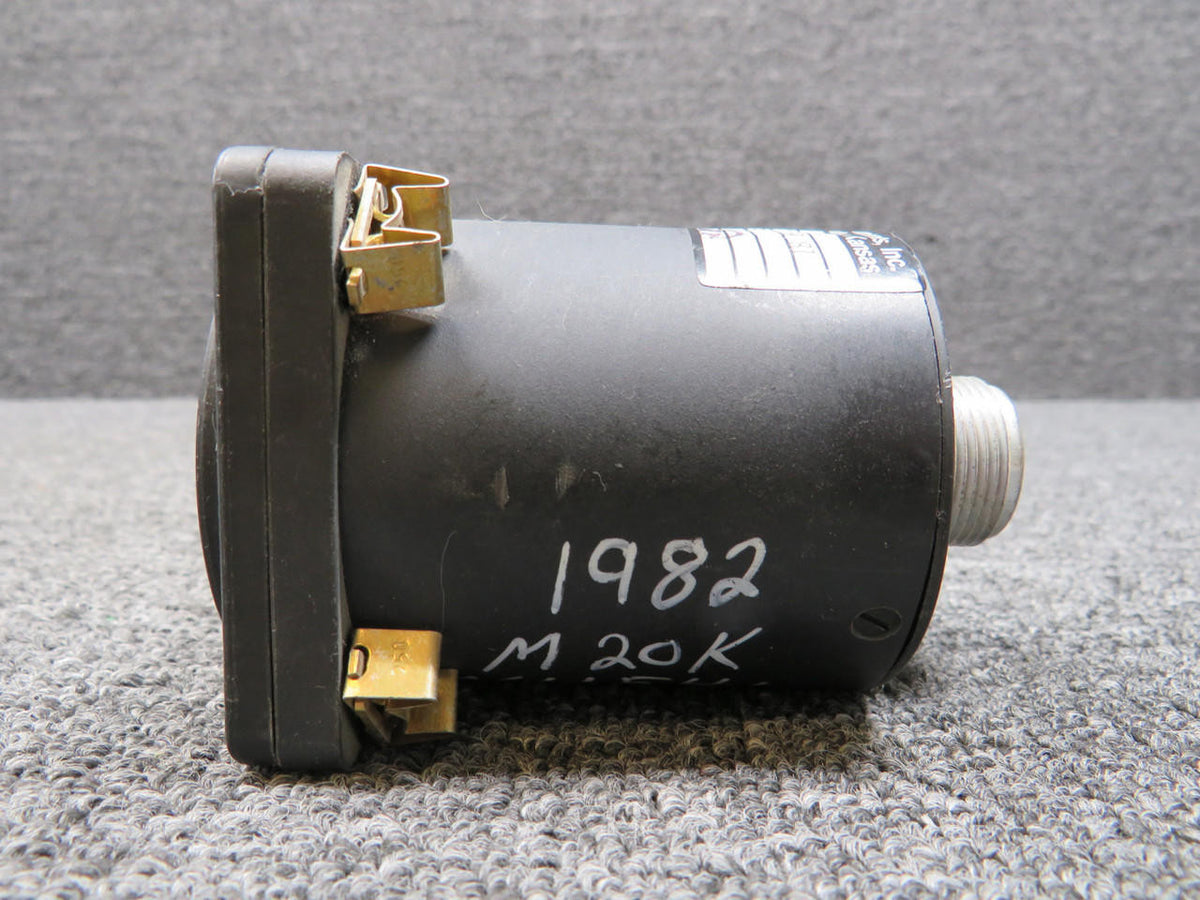 B and D Instruments 0241-003 B and D Instruments Outside Air Temperature Indicator (Worn Face)