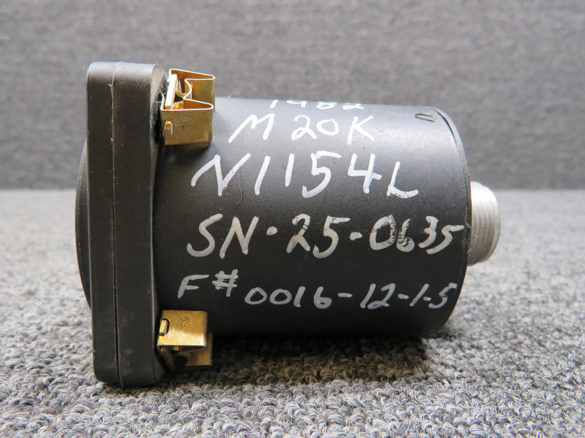 B and D Instruments 0241-003 B and D Instruments Outside Air Temperature Indicator (Worn Face)