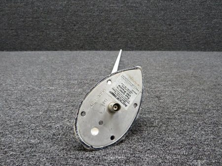 ARNAV 452-0138 Arnav Systems Rod Antenna with Preamp (Worn Holes, Corroded) (Core)