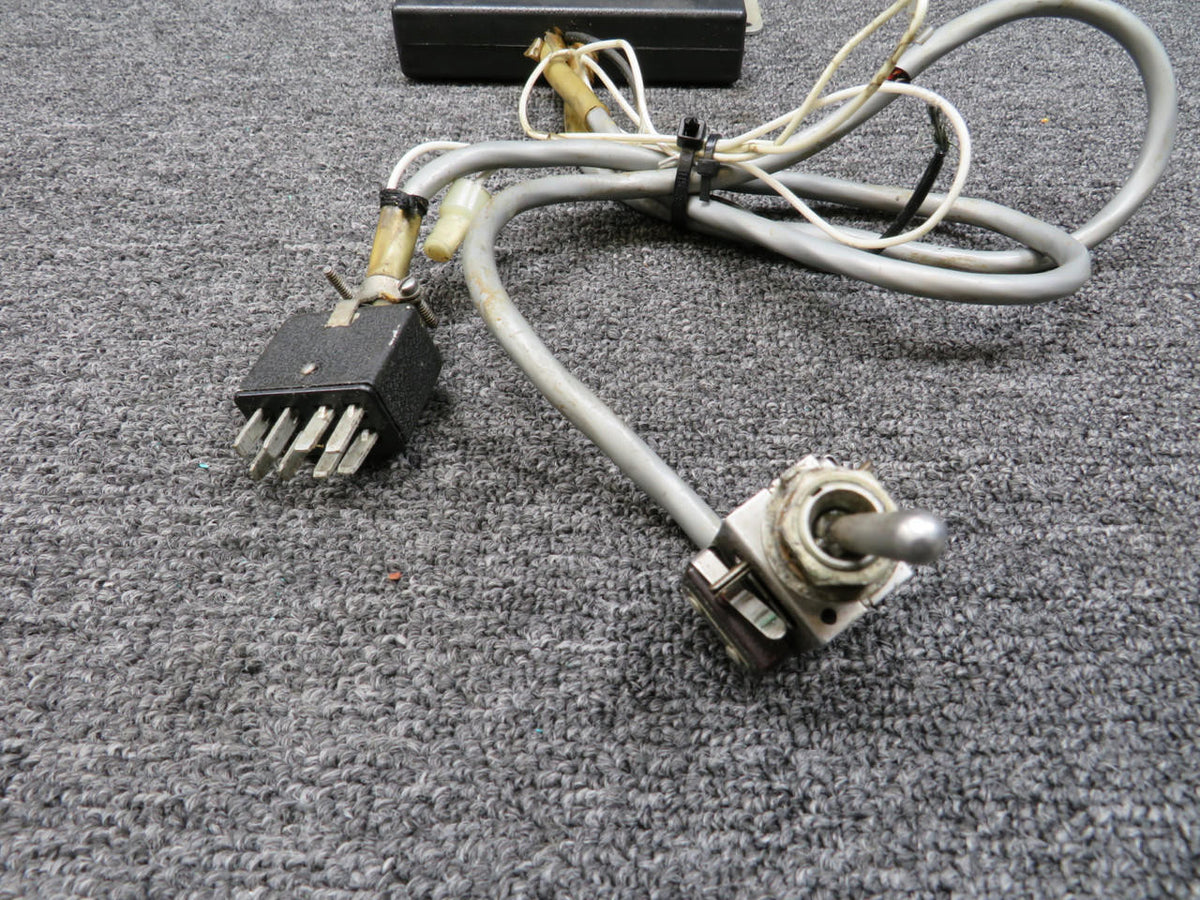 Woodward 213523 (Alt: 8900-008A-C) Woodward Engine Synchronizer with Switch