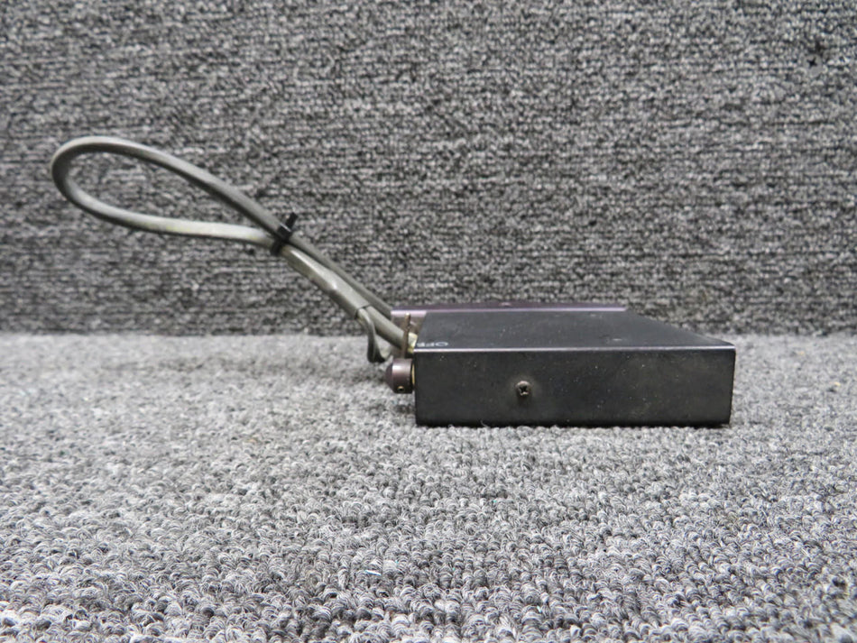 Teledyne SLZ9374-C (Alt: 1-4719-1) Teledyne Avionics Angle of Attack Indexer (28V)