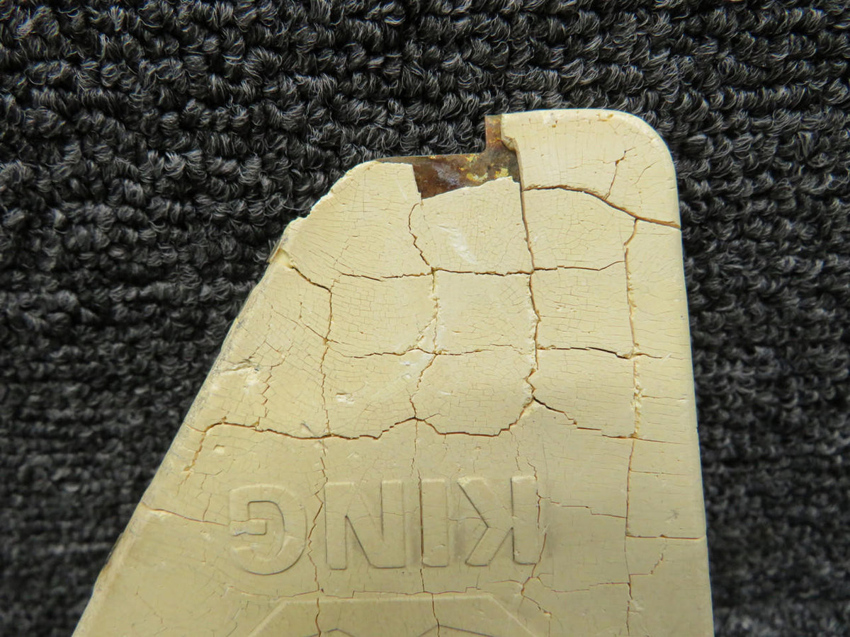 King Radio 071-1174-00 King Radio KA-60 Transponder Antenna (Chipped) (Core)