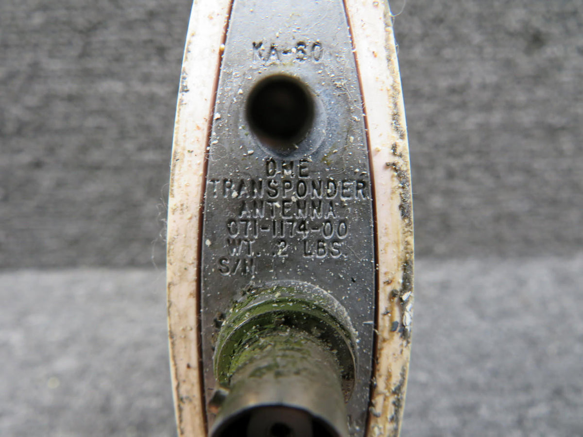 King Radio 071-1174-00 King Radio KA-60 Transponder Antenna (Corroded Casing) (Core)