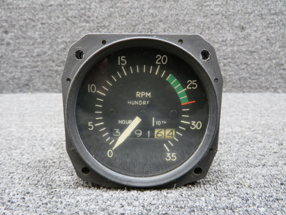 Aeromach 5409-03 (Alt: 855004-503) Aero-Mach Recording Tachometer Indicator (H: 3991.64)
