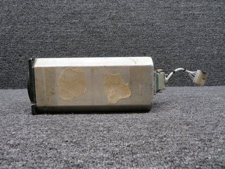 King Radio KI-201 King Radio VOR, LOC Indicator (Chipped Mount, Worn Holes)