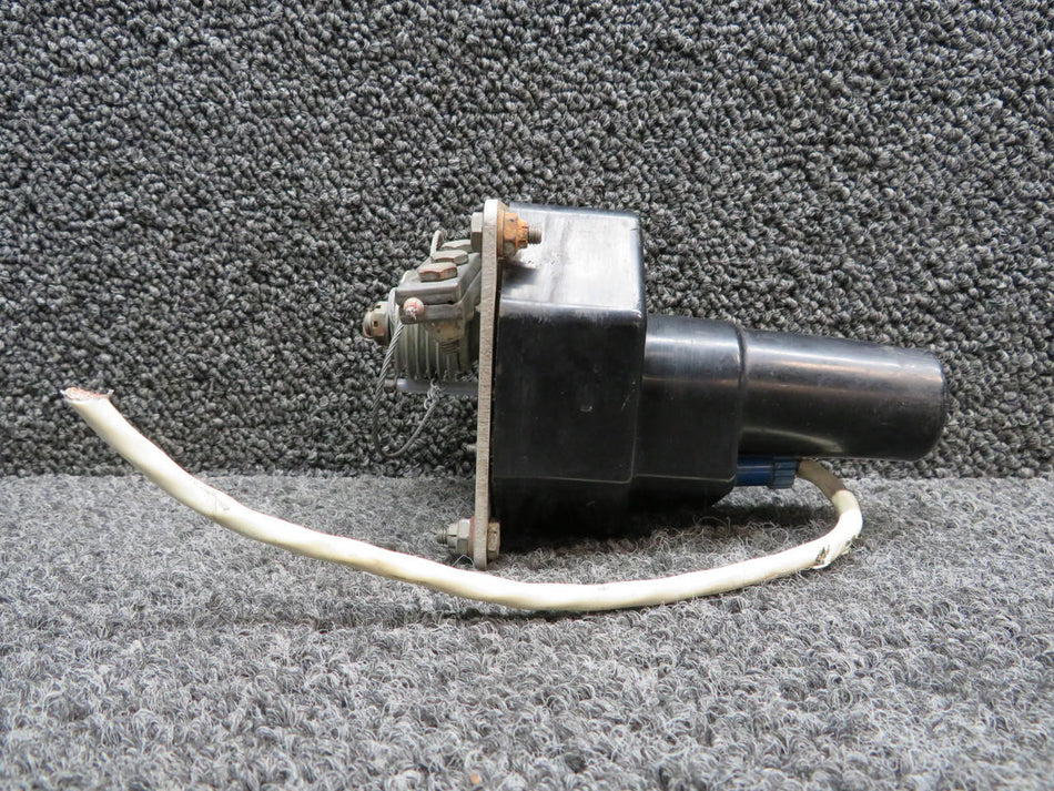 Piper Aircraft Parts 762-207 (Alt: 1C465-1-504R) Piper PA23-250 Roll Servo Assembly