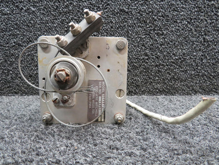 Piper Aircraft Parts 762-207 (Alt: 1C465-1-504R) Piper PA23-250 Roll Servo Assembly