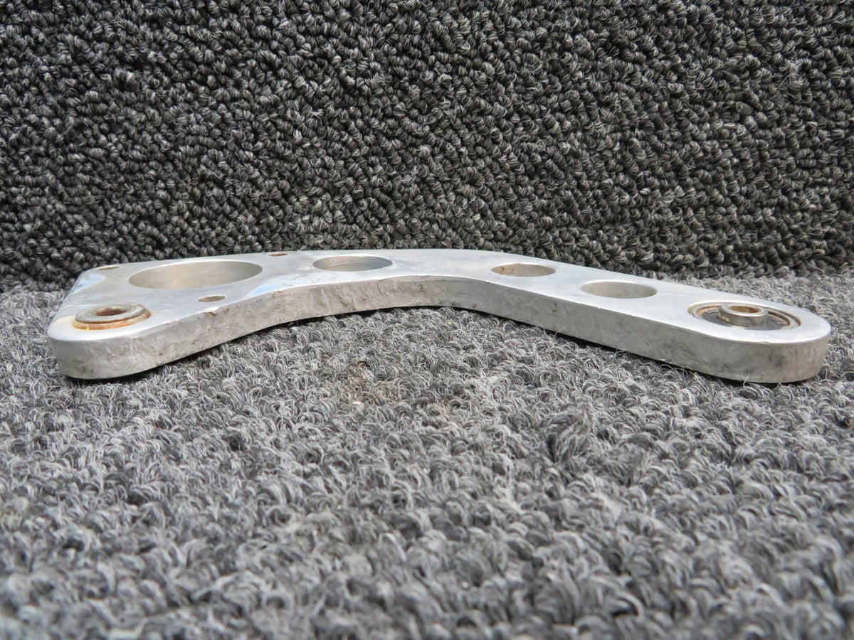 Cessna Aircraft Parts 0760676-1 Cessna 182M Arm Assembly Elevator (Knicked)
