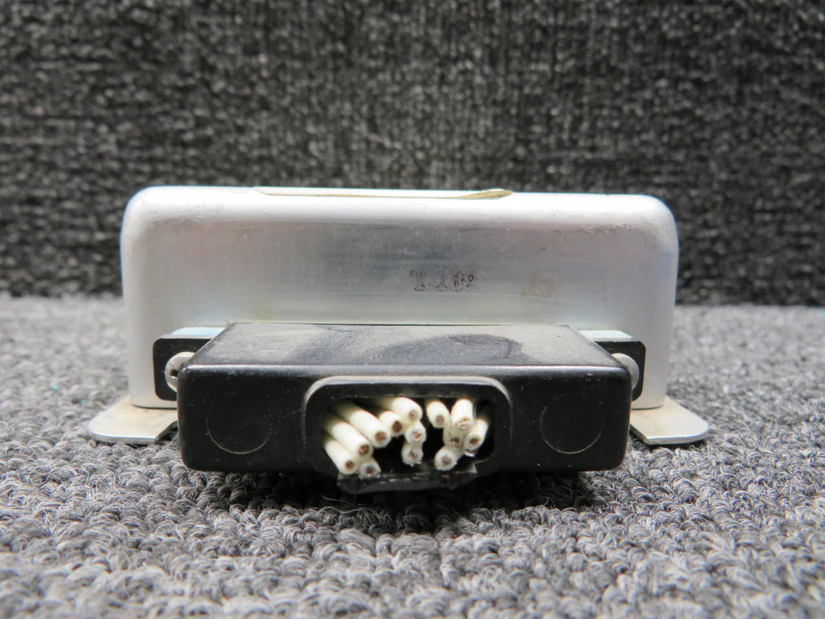 King Radio 071-1095-01 King Radio KA-118 Demodulator with Connector