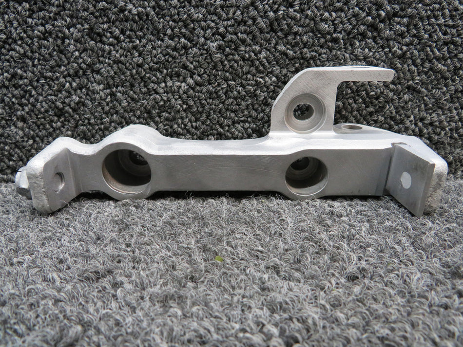 1241403-1 Cessna 210B Main Gear Adjusting Plate LH (Bead Blasted)