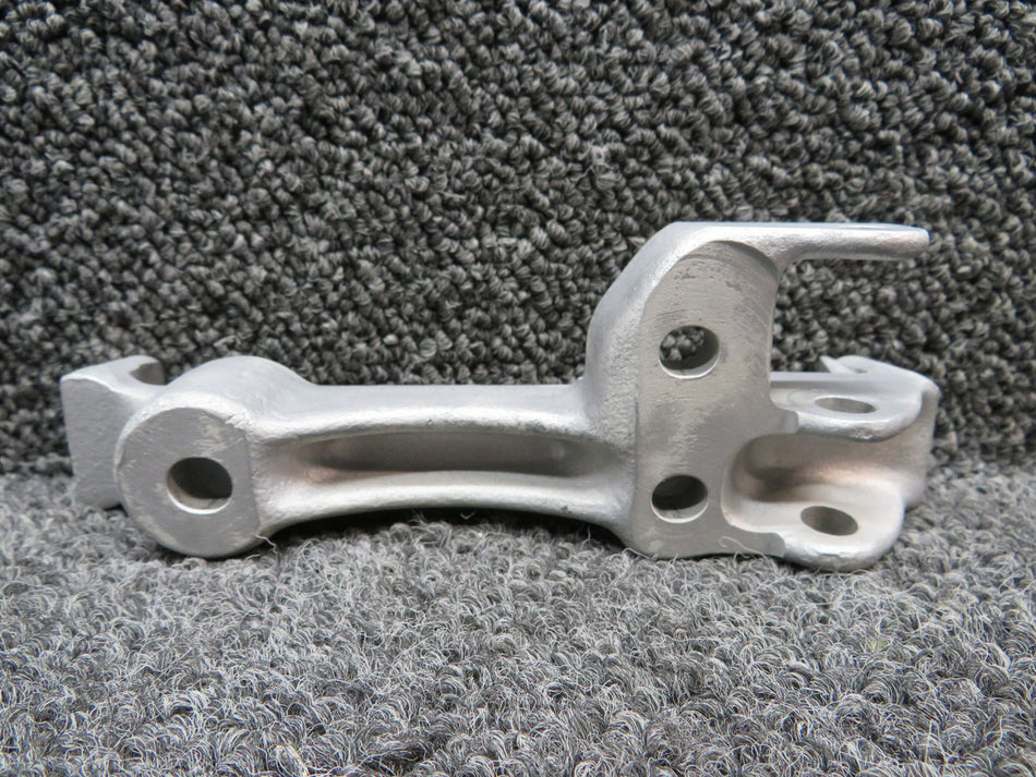 1241403-2 Cessna 210B Plate Main Gear Adjusting RH (Bead Blasted)
