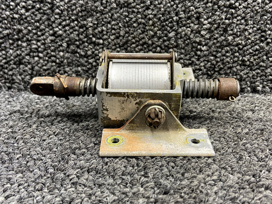 16665-000 Piper PA23-250 Rudder Trim Screw Assembly (Minus Cable)
