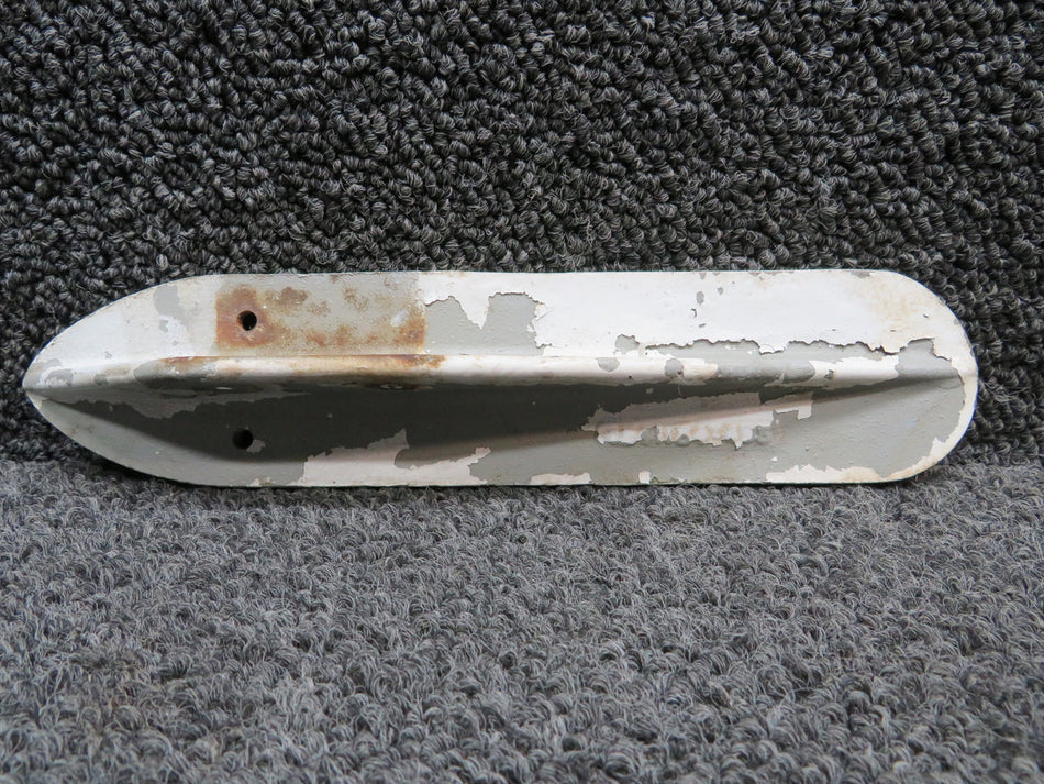 0541154-1 (Cast: 0541154-495) Cessna Main Gear Step LH or RH (White)