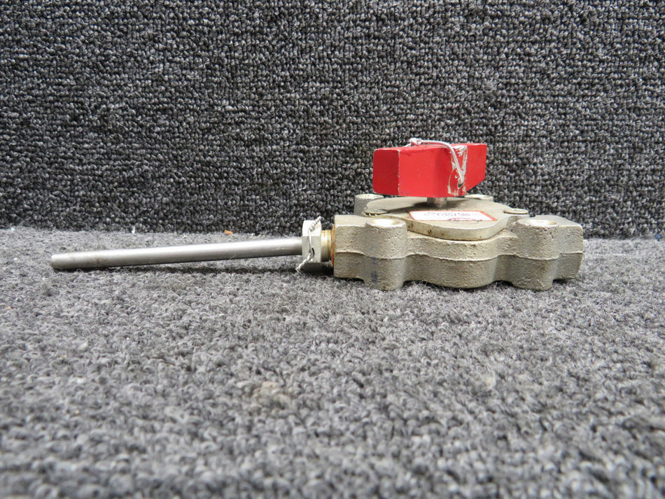 HE7001-5 Janitrol Fuel Selector Valve RH