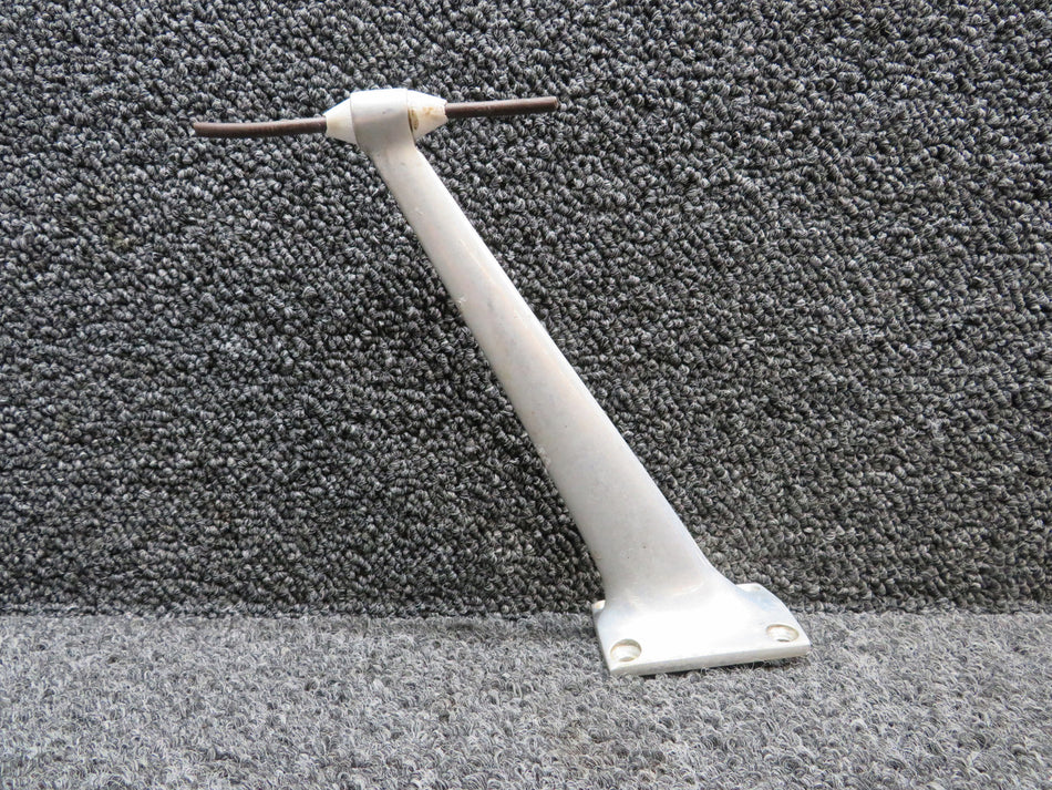 30ARM300-73 Piper PA-31P Mast Antenna Aft