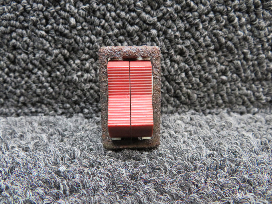 S-1994-1-1 Cessna 150M Split Rocker Master Switch