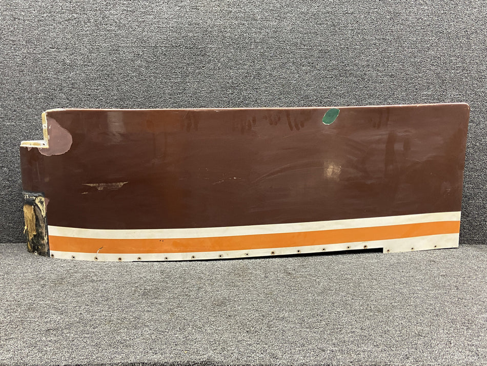17531-041 Piper PA23-250 Wing Tip Assembly RH (Fiberglass) (Minor Wear)