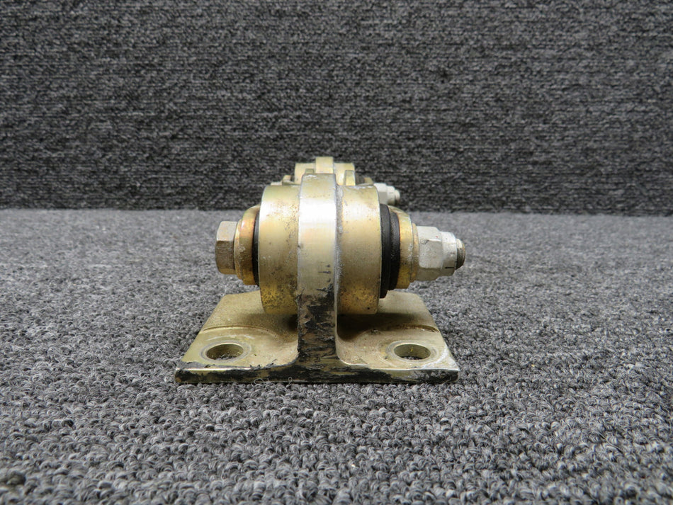 LM-420-SA6 Lord Kinetics Rear Mounting Assembly (Corroded) (Core)