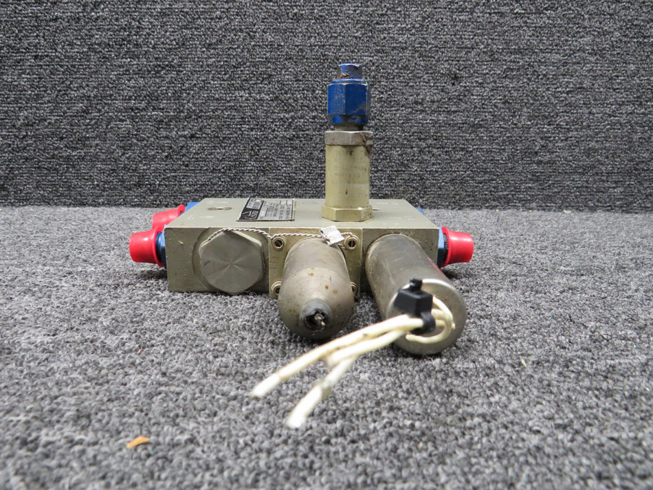 52020 (Alt: 9910188-1) Sterer Hydraulic Manifold Assembly
