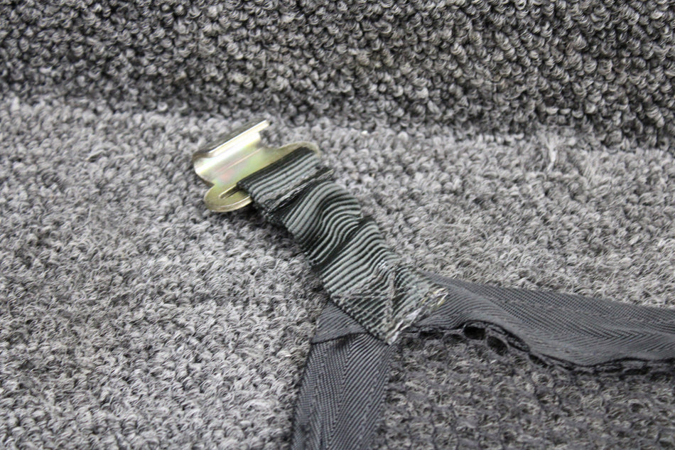 LA53255007 (Use: 2819101-6) Columbia LC41-550FG Hat Rack Baggage Net