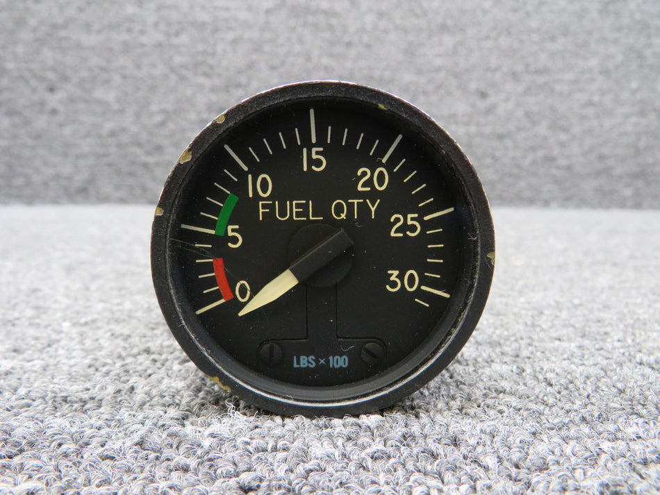 DSF1152 Consolidated Airborne Systems Fuel Quantity Indicator (Cracked Glass)