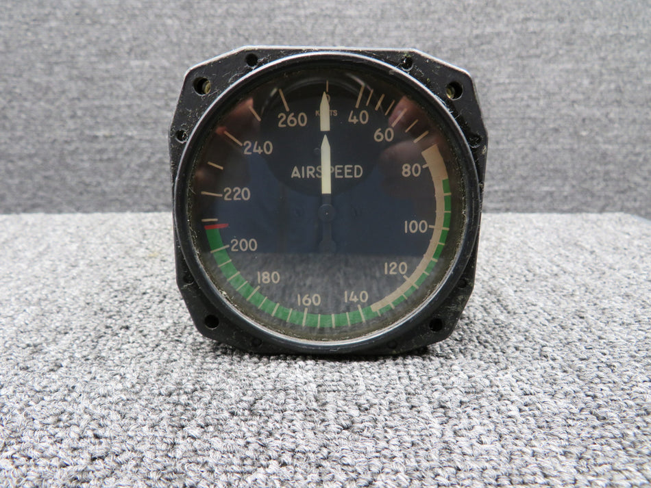 EA-5173-1 Edo-Aire Airspeed Indicator (Range 0-260 Knots)