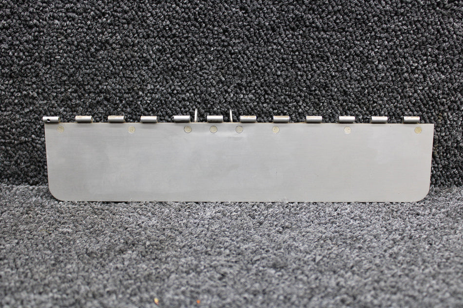 LA57273100 (Use: 2824103-1) Columbia LC41-550FG Aileron Servo Trim Tab LH
